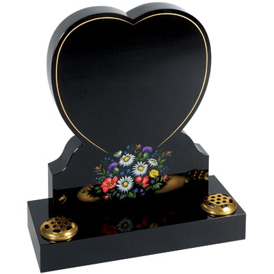 Pollington heart shaped memorial